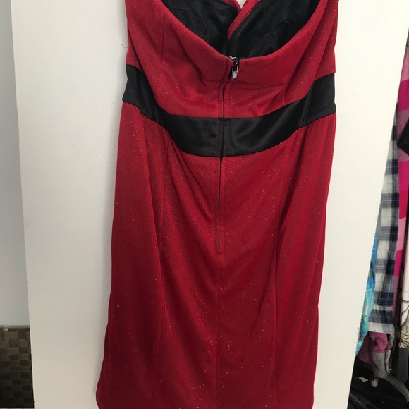 Mini dress 👗 - Picture 3 of 4